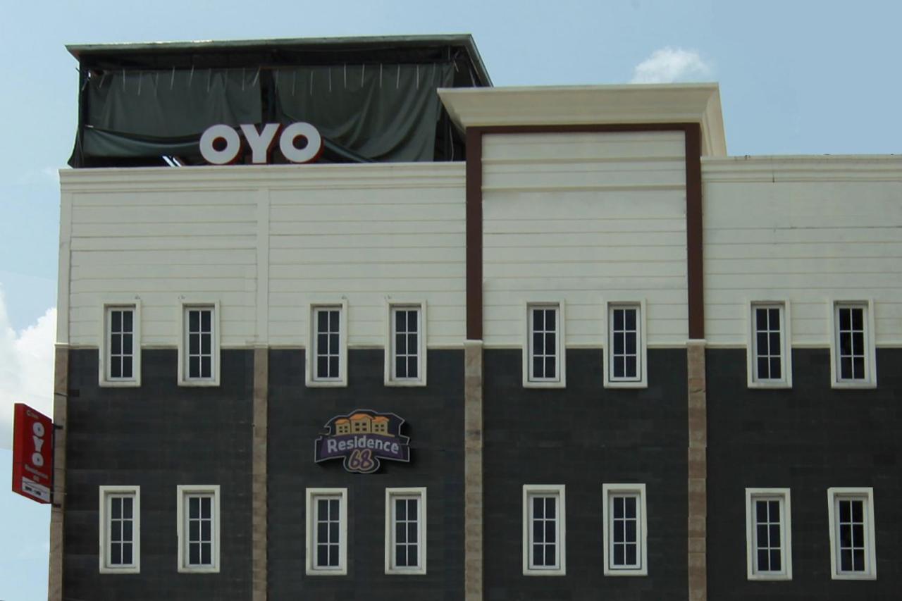 Oyo 2310 Residence 68 Pematangsiantar Exterior photo